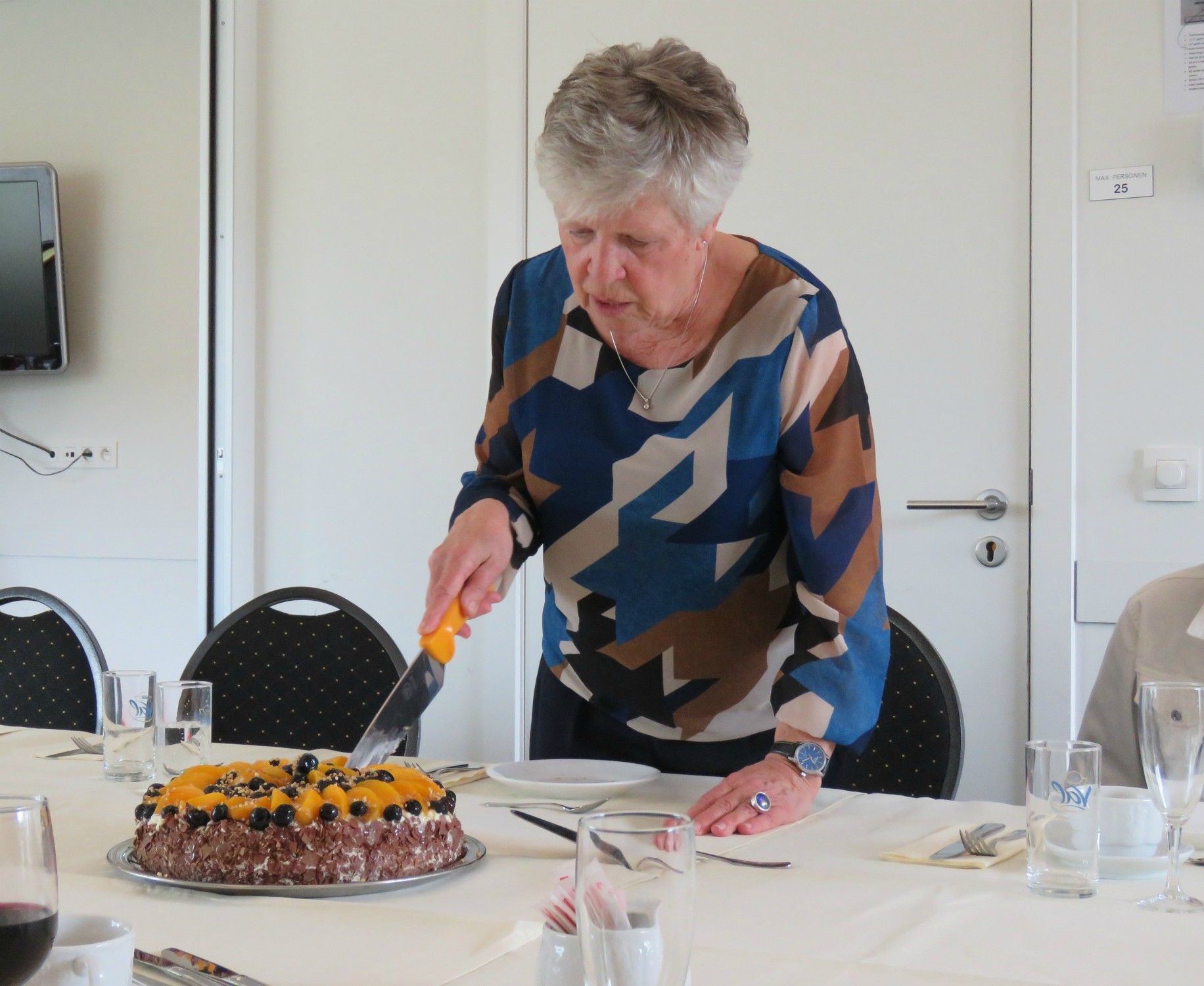 Eerste communie 2023 - Gezellig samenzijn in de Belvédère met een drankje, hapje en taart van Annemie Van Passen